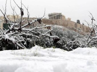 Δεν υπάρχει αυτό που θα συμβεί τις ημέρες των Χριστουγέννων – Τρίβουν τα μάτια τους οι μετεωρολόγοι