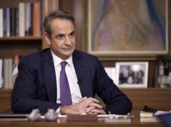 Μητσοτάκης για ομόφυλα ζευγάρια: Ναι στην ισότητα των γάμων – Όχι στην παρένθετη μητέρα (video)