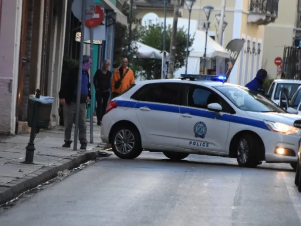 ΕΚΤΑΚΤΟ: Συνελήφθη τράπερ για ξυλοδαρμό και απόπειρα αρπαγής στην Καλλιθέα